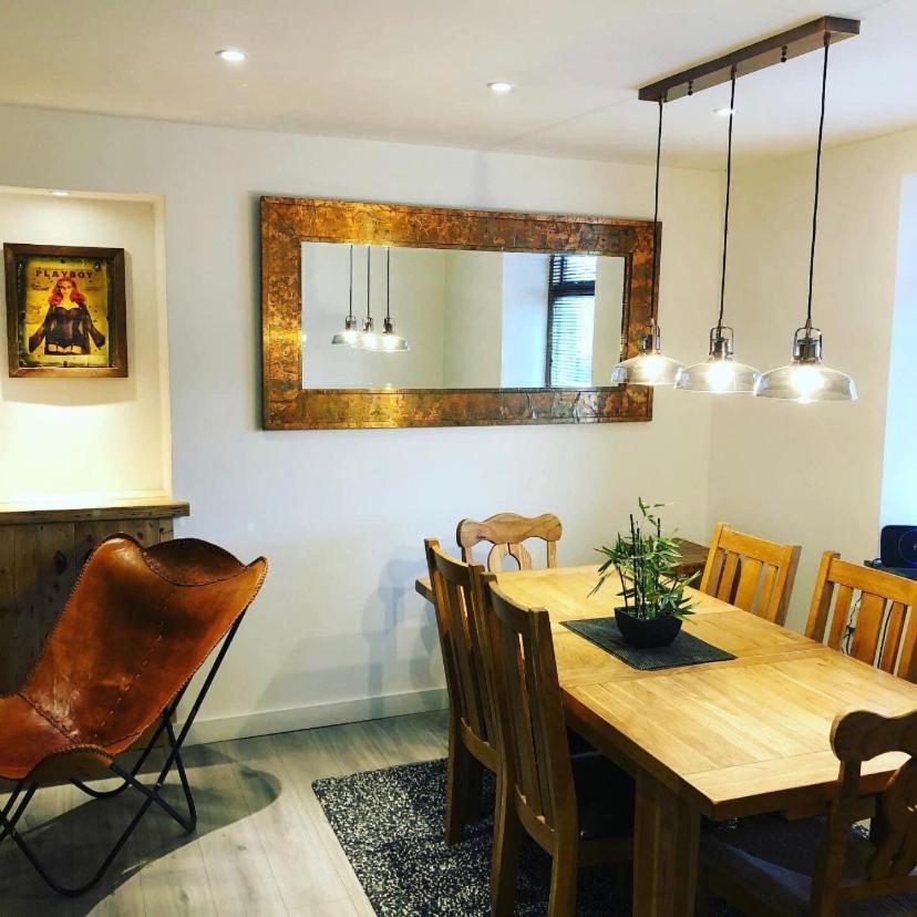 Clydach Cottages ラネリー エクステリア 写真