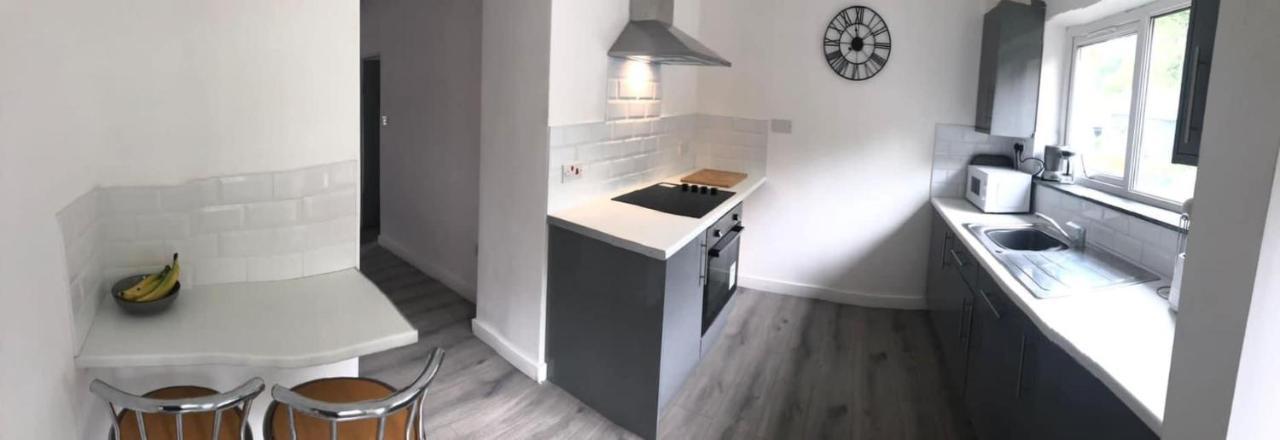 Clydach Cottages ラネリー エクステリア 写真