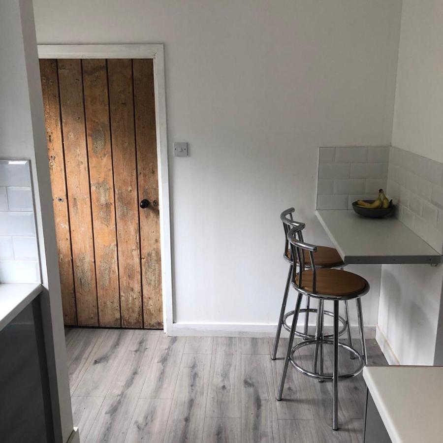 Clydach Cottages ラネリー エクステリア 写真