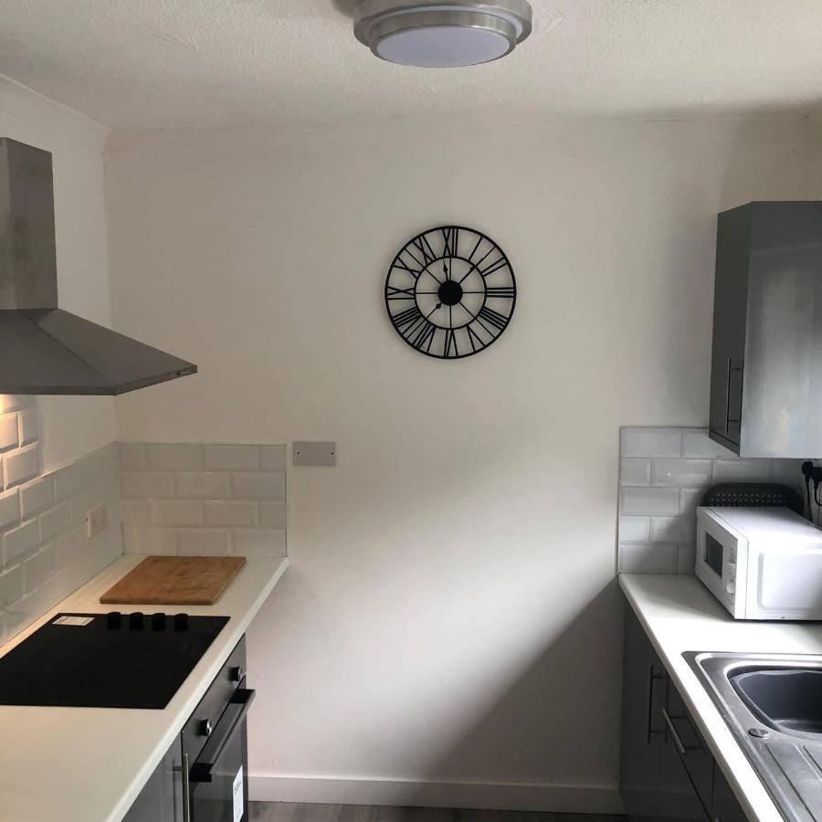 Clydach Cottages ラネリー エクステリア 写真